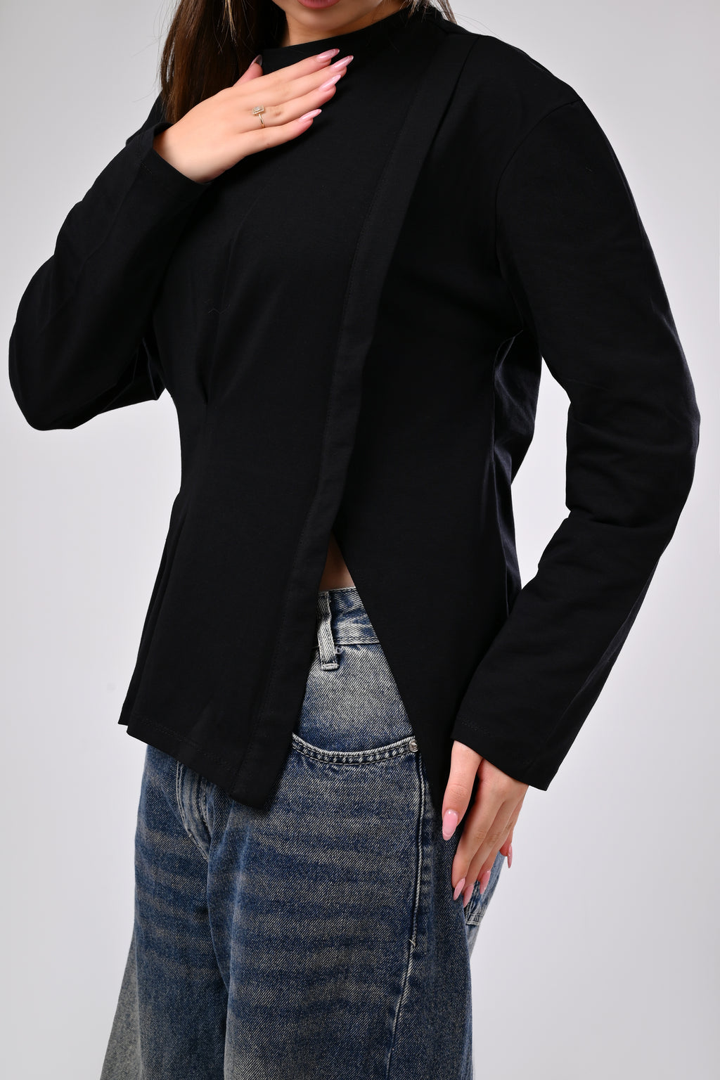 Contour Seam Long Sleeve