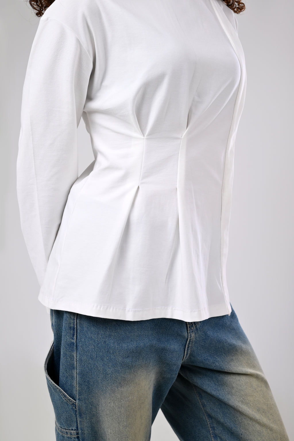 Contour Seam Long Sleeve
